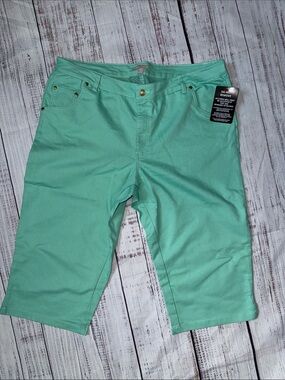 Woman Within Mint Green Capris